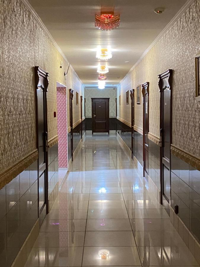 Hotel Astam Kosztanaj Kültér fotó