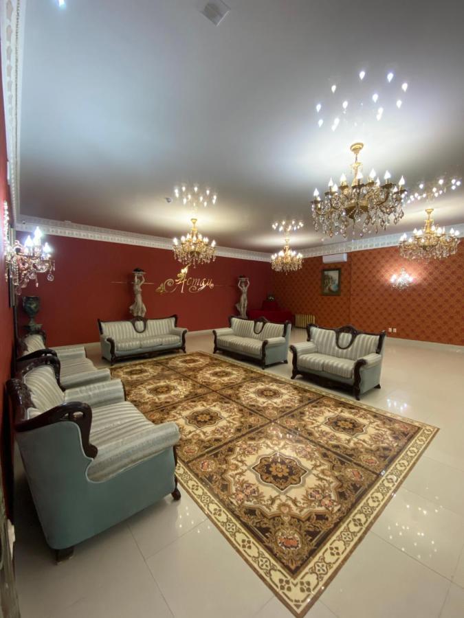Hotel Astam Kosztanaj Kültér fotó