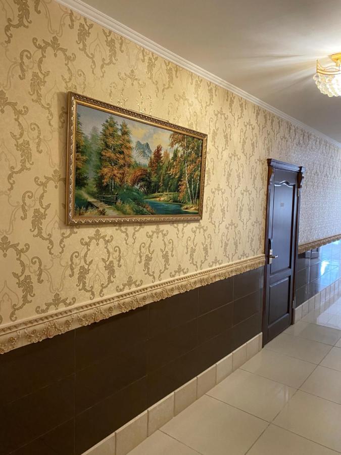 Hotel Astam Kosztanaj Kültér fotó
