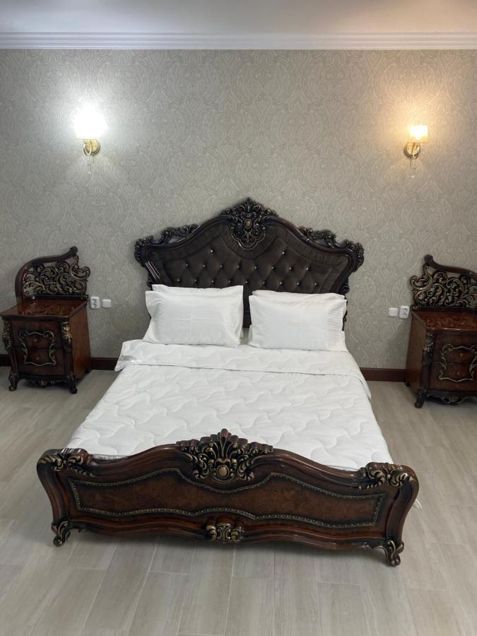 Hotel Astam Kosztanaj Kültér fotó