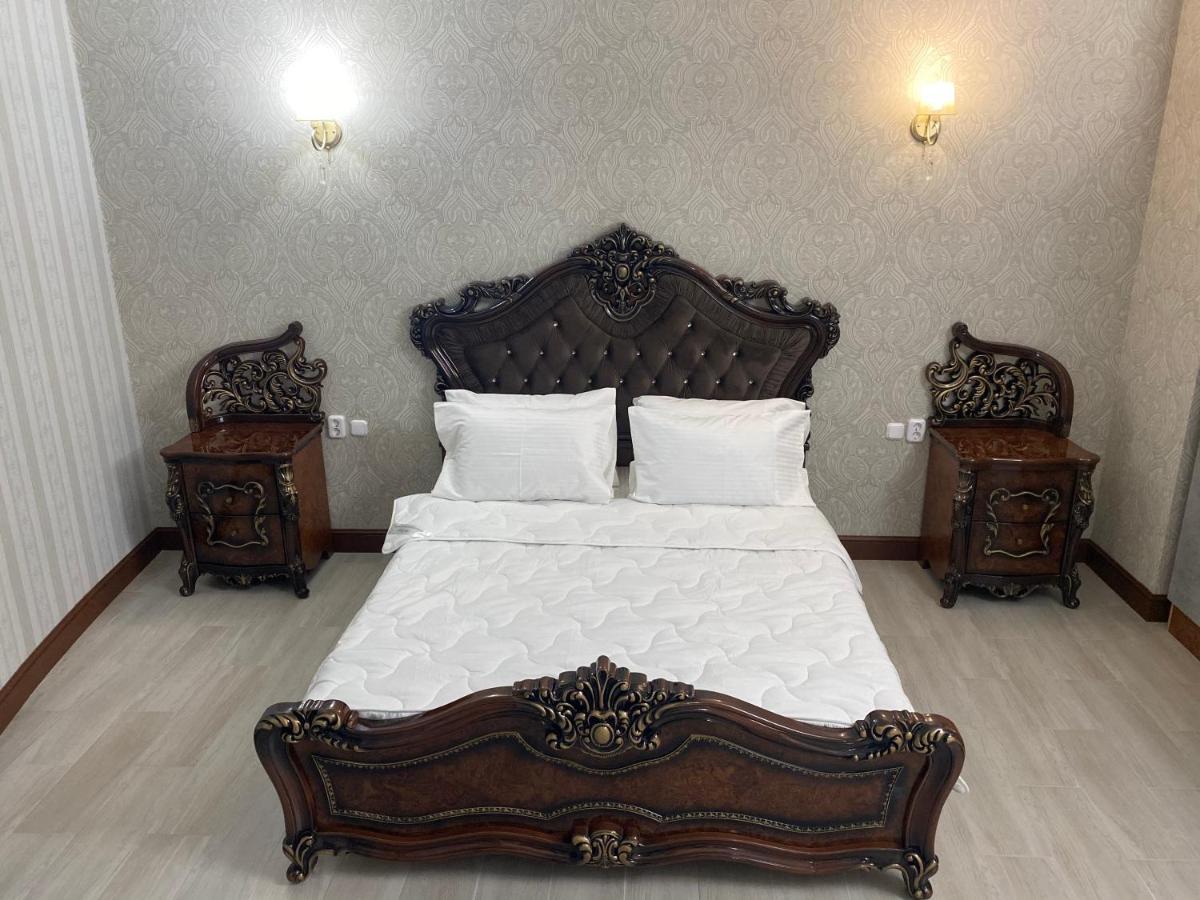 Hotel Astam Kosztanaj Kültér fotó