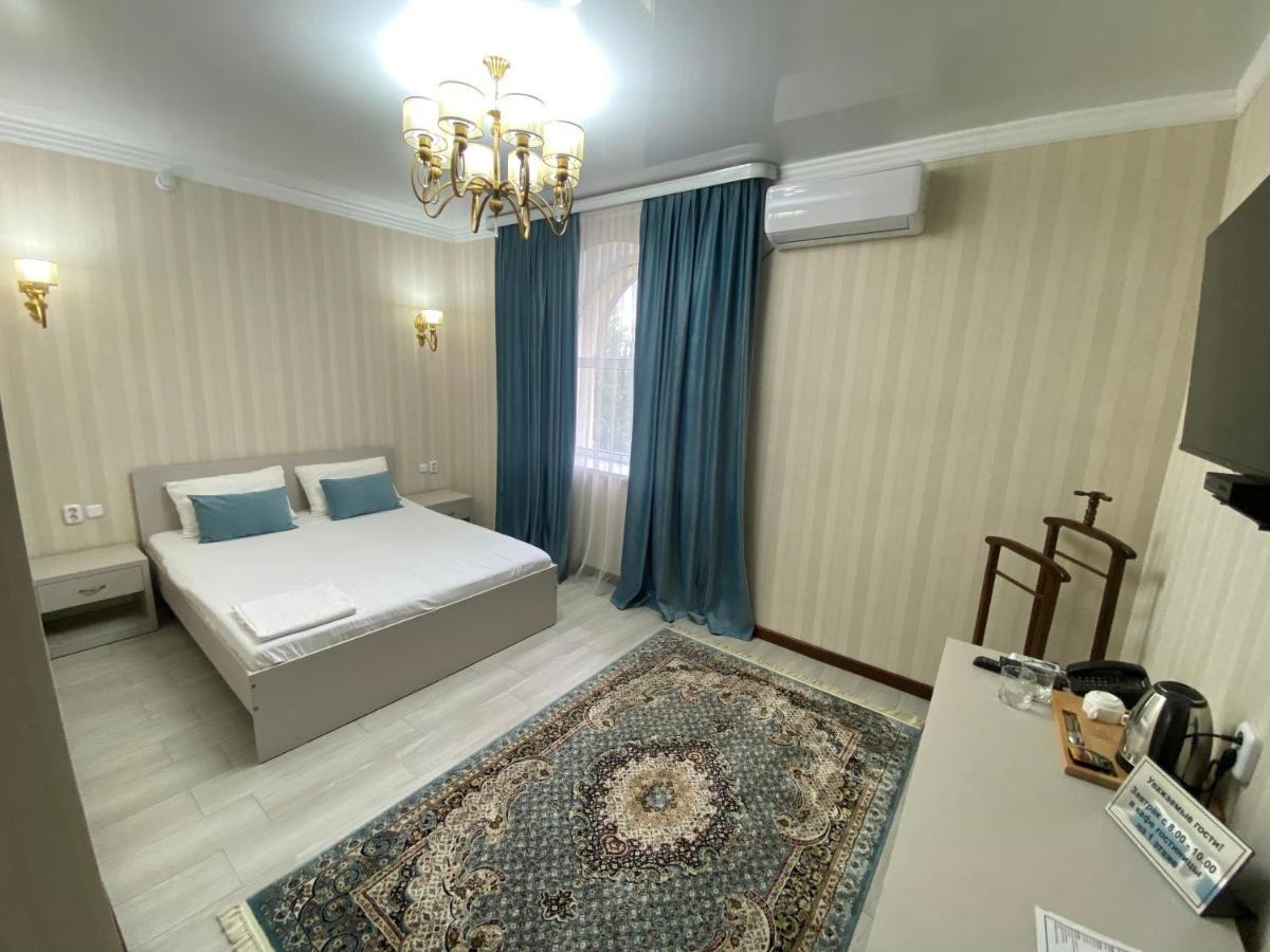Hotel Astam Kosztanaj Kültér fotó